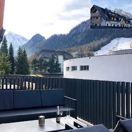 Vila Mojca Apartma Peridot - Center Kranjska Gora Exterior photo
