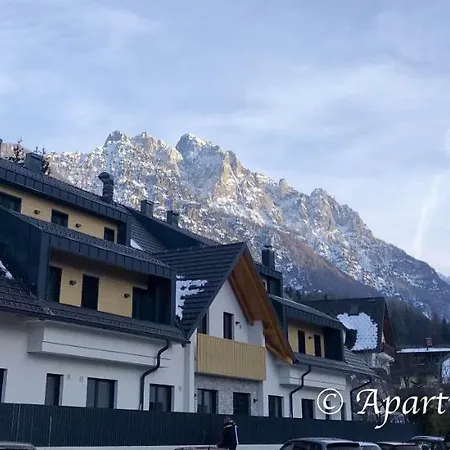 Vila Mojca Apartma Peridot - Center Kranjska Gora Exterior photo