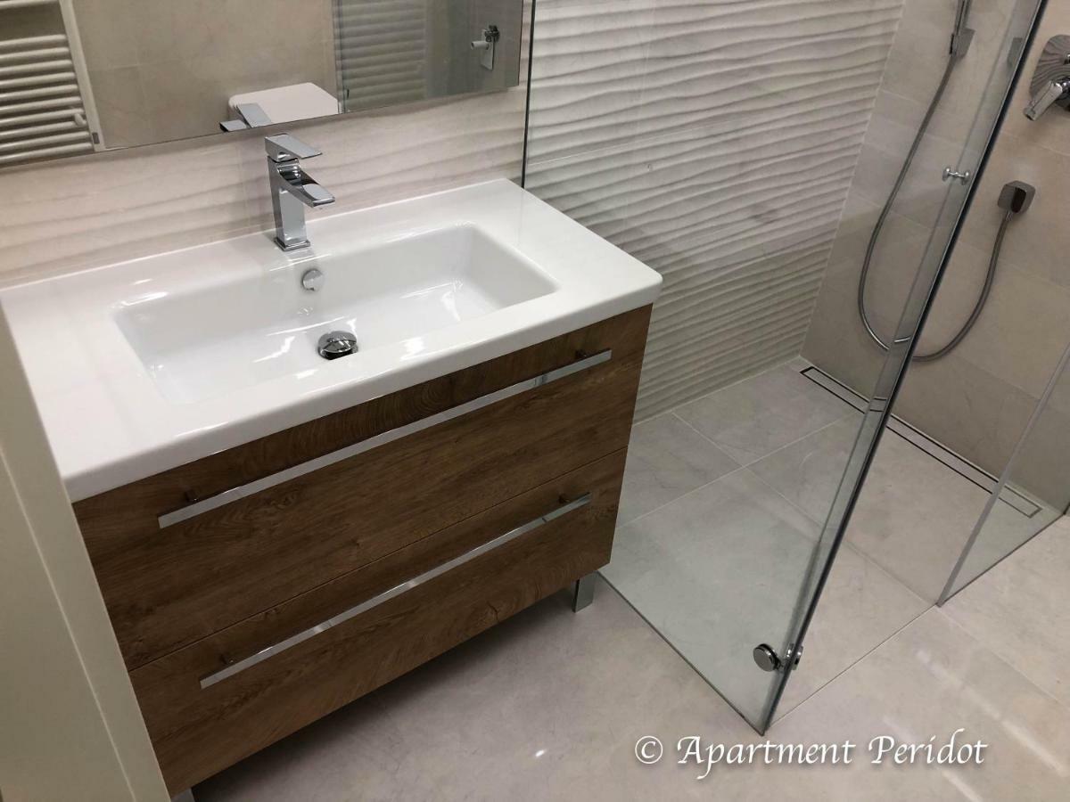 Mojca Apartma Peridot - Center * Kranjska Gora