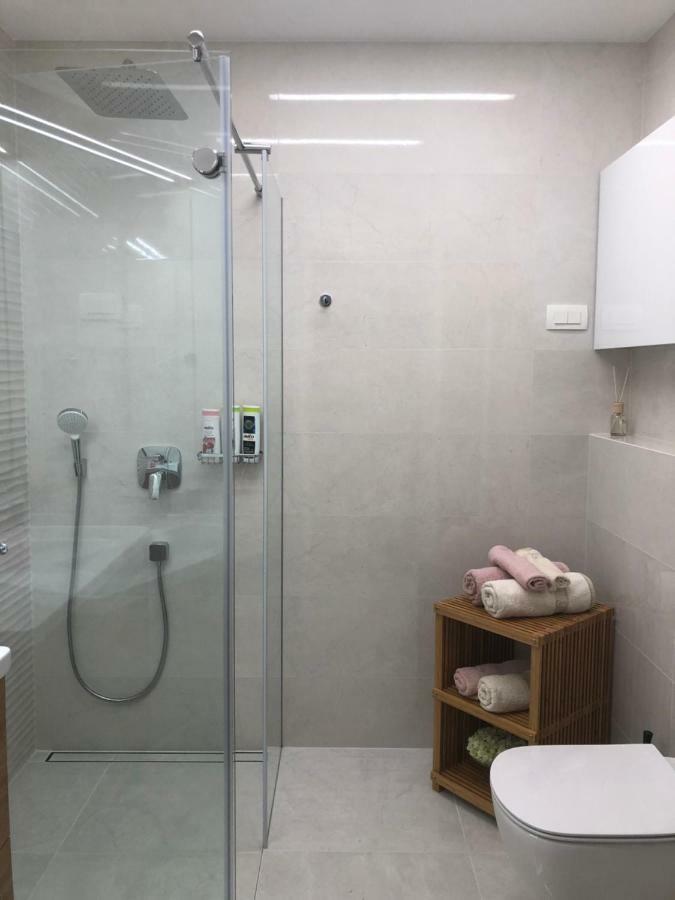 Mojca Apartma Peridot - Center *
